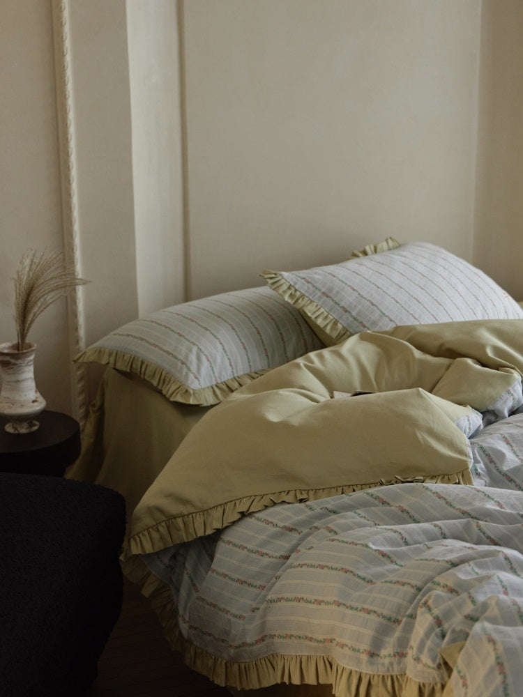 Lily of the Valley Jacquard Percale Set